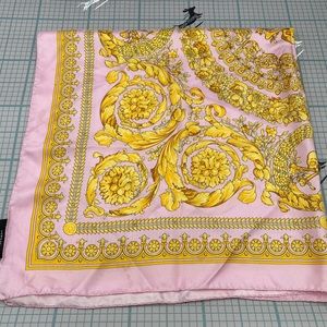 VERSACE Barocco Large Silk Scarf